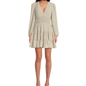NWT Gianni Bini Talia V-Neck Long Sleeve Smocked Waist Tiered Hem Dress